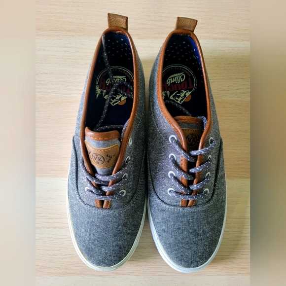 Konkrete Touch Climb Sneakers - Picture 1 of 6